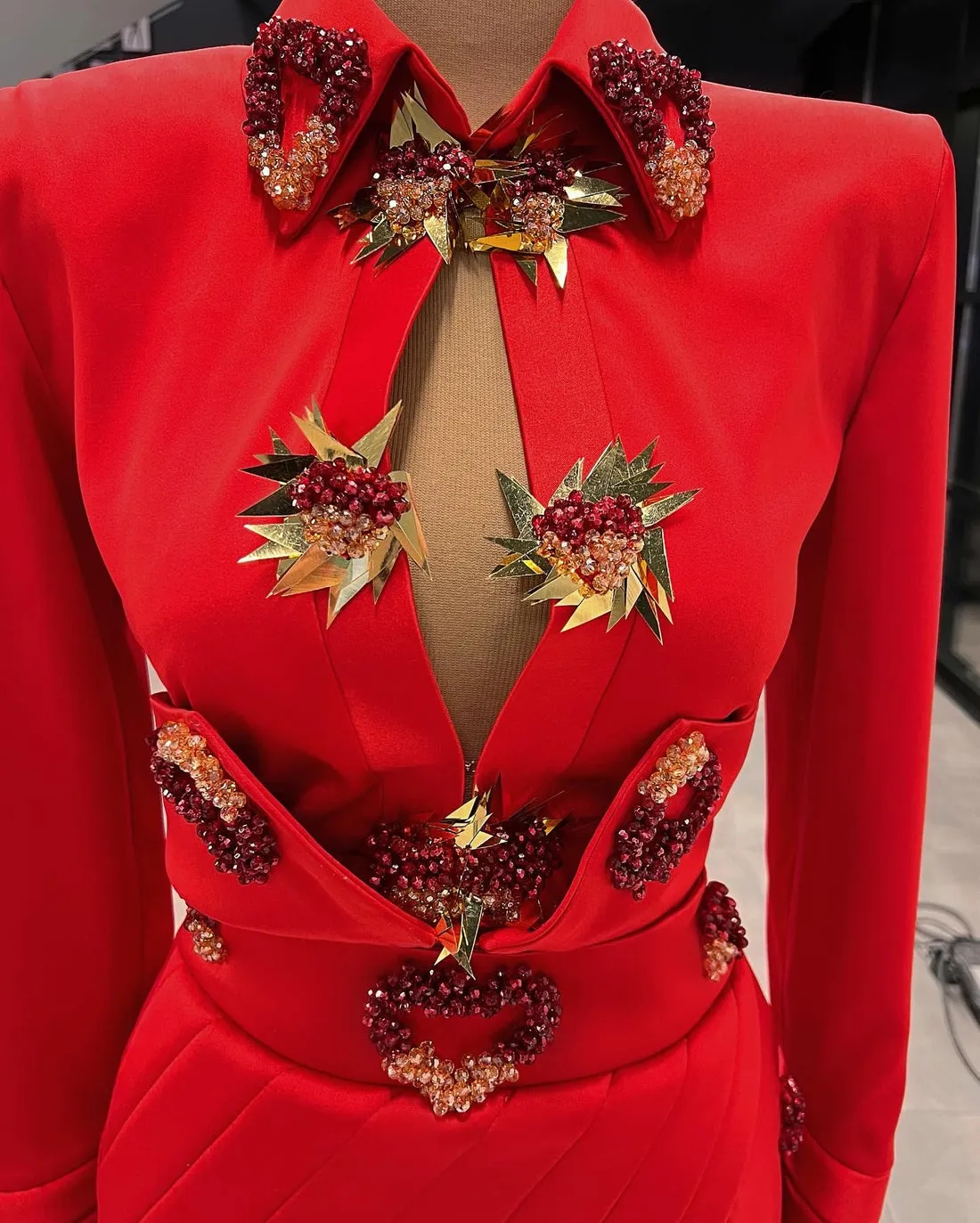 Mariana Elegant Long Sleeves Red Evening Dress